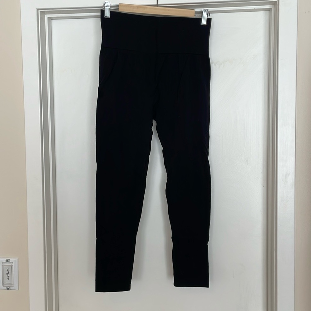 Black leggings